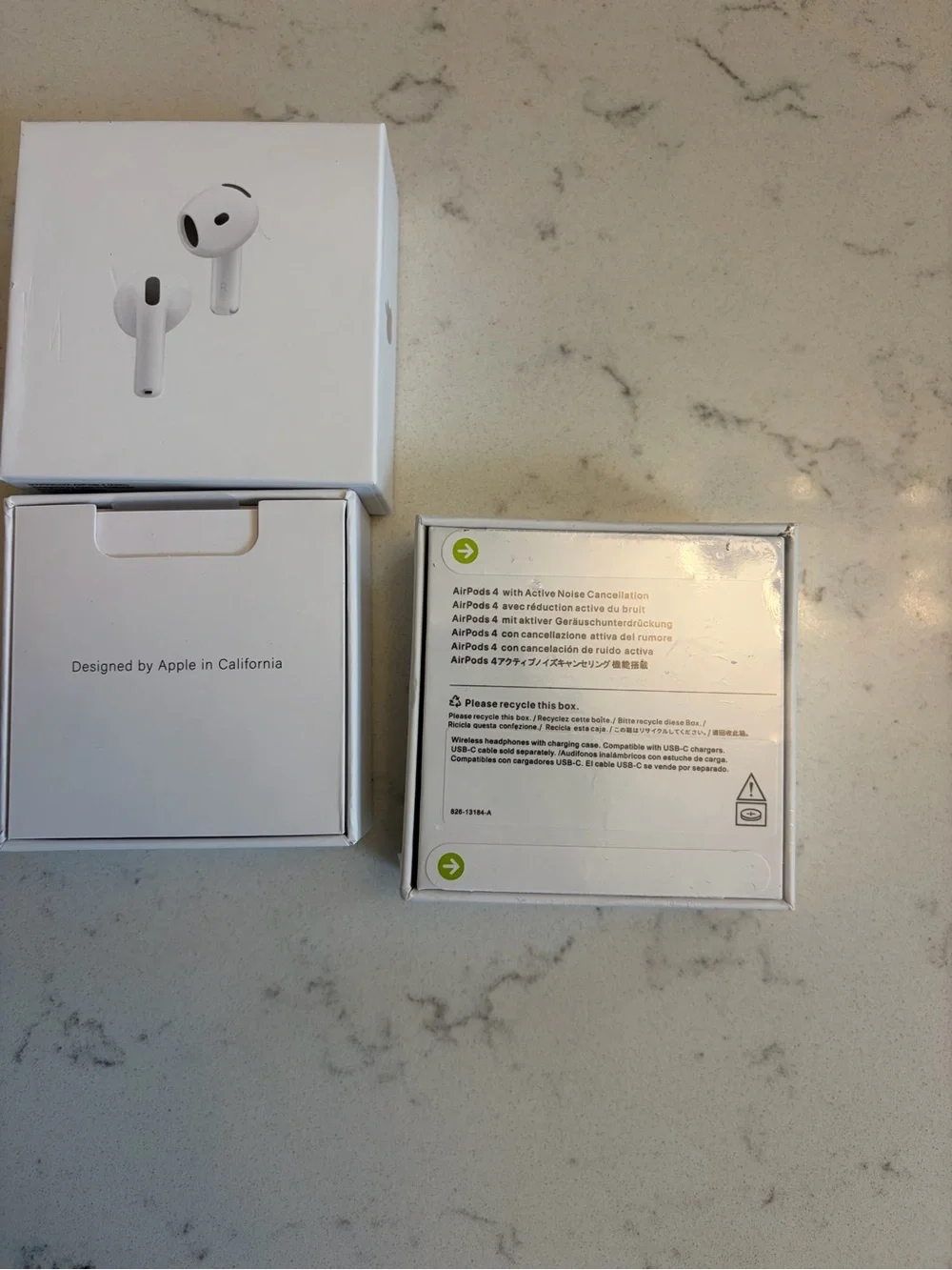 AirPods gen 4s never used comes with every thing (ONE DAY SHIPPING)
